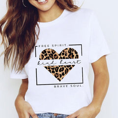 White Harajuku style women's T-shirt with star design, casual short-sleeve shirt for women from My Store.