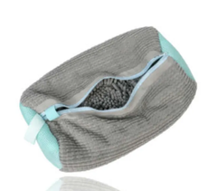Mesh laundry bag for shoe cleaning by My Store, designed to protect shoes during washing in a washing machine.