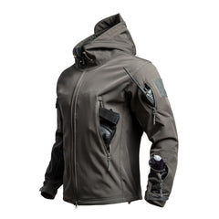 Men's Sharkskin Softshell Jacket, outdoor men's softshell jacket in durable, water-resistant fabric with a sleek design.